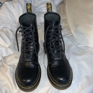 Dr. Martens / Doc Martens
